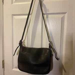 Vintage COACH 9951 Patricia’s Legacy bag crafted in black glove-tanned leather.